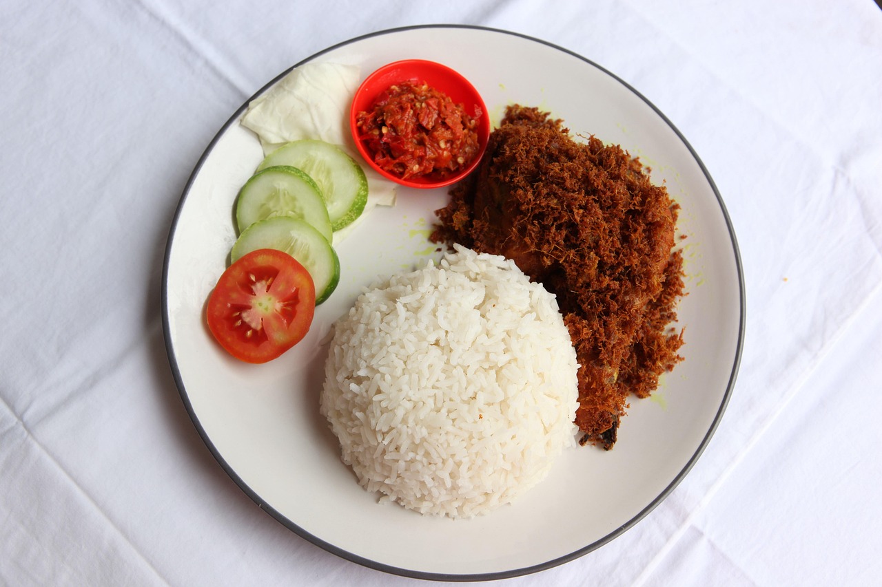 Savoring the Secrets of Geprek Bensu: A Jakarta Favorite